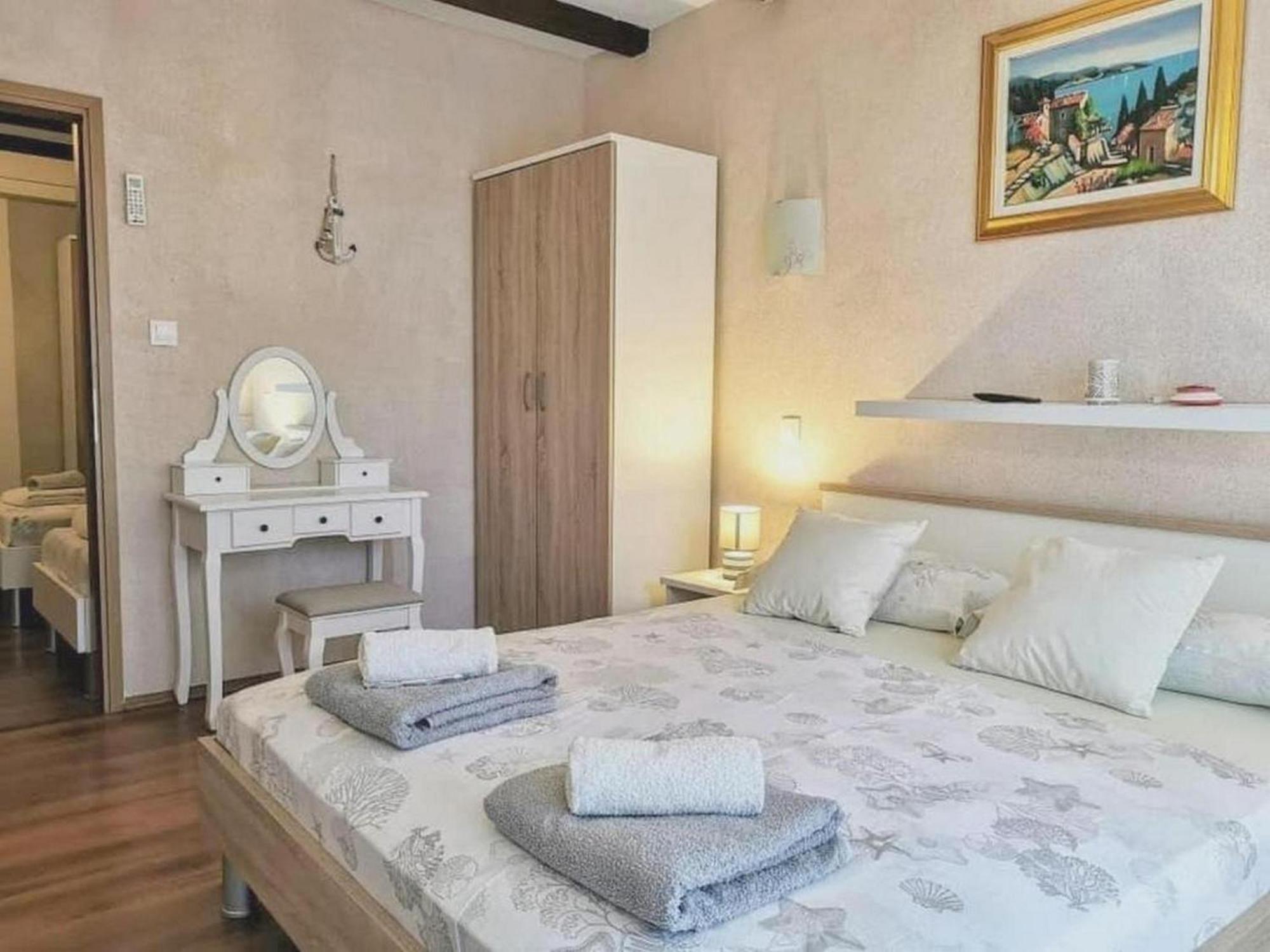 Rooms And Apartments Palma B&B Medulin Exterior photo